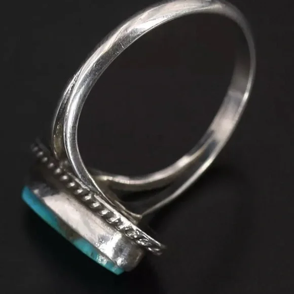 VINTAGE - NAVAJO Turquoise Elongated Braided STERLING silver ring size 6us - Picture 6 of 7